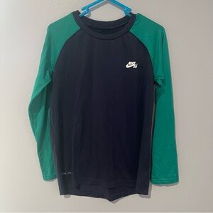 Nike SB | Dry Fit | Long Sleeve Shirt | Size Large